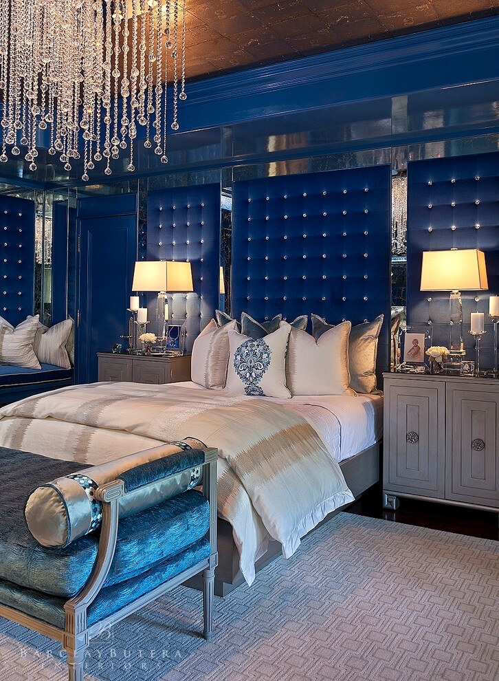 Glamorous blue bedroom decor