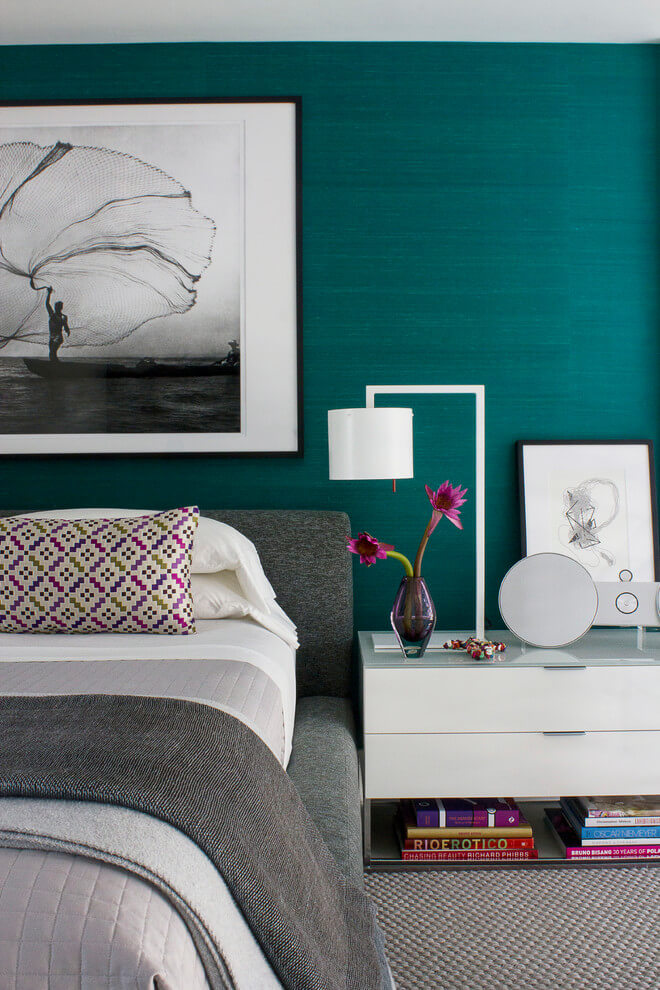 Bold turquoise accent wall decor