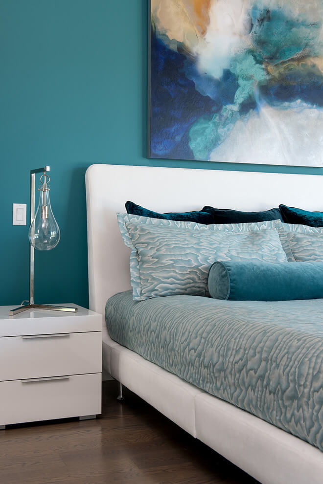 Different shades of turquoise bedroom