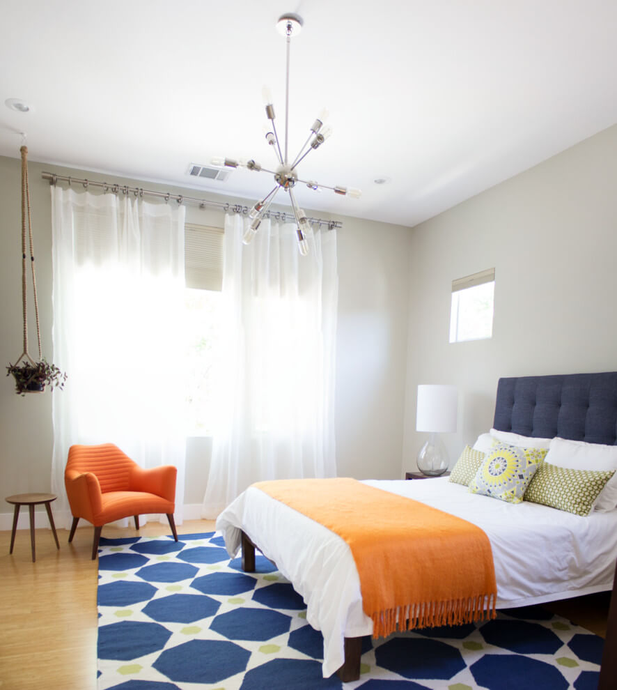 Bright accents colorful bedroom decor