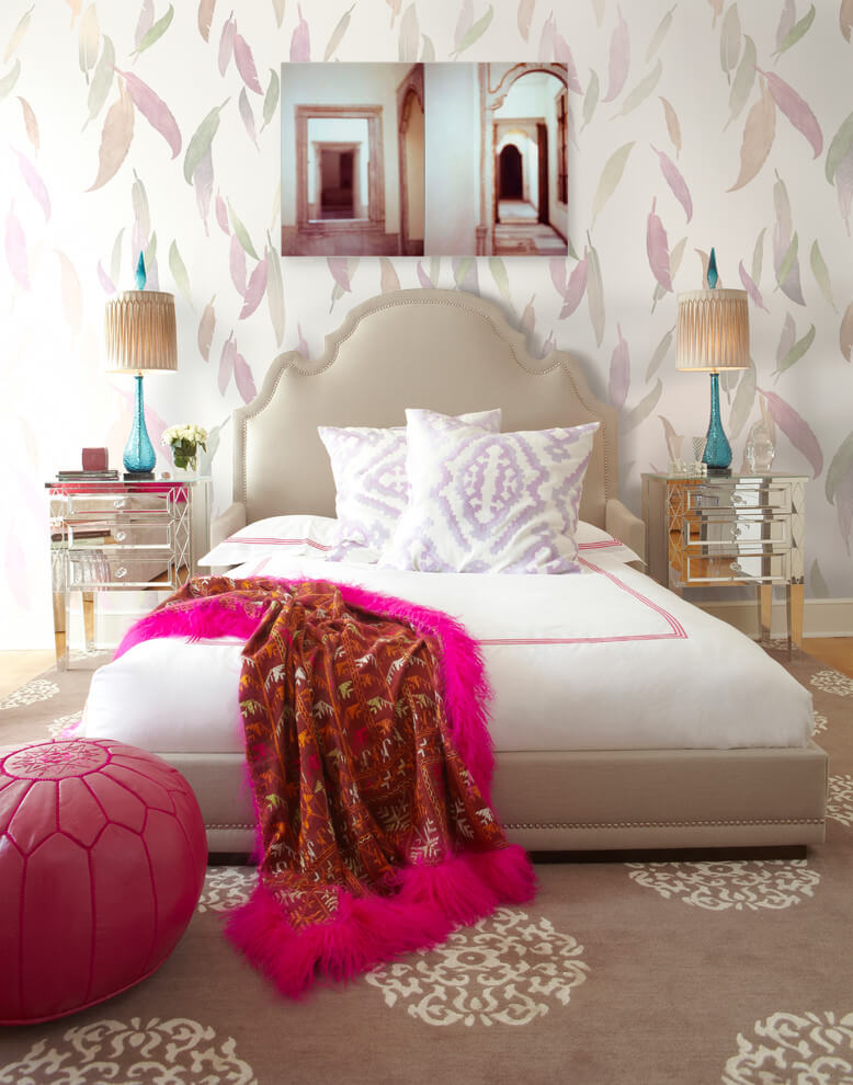 Elegant elegant modern Moroccan bedroom