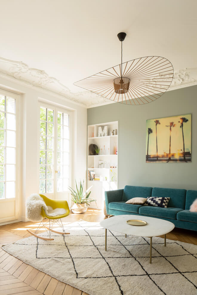 Sunny and bright living room