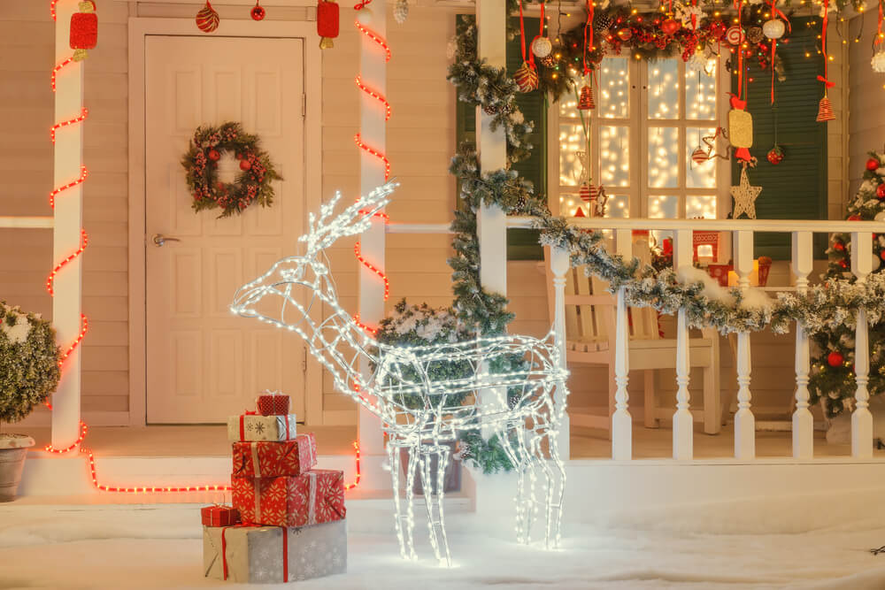Snowy Yard Deer presents decoration
