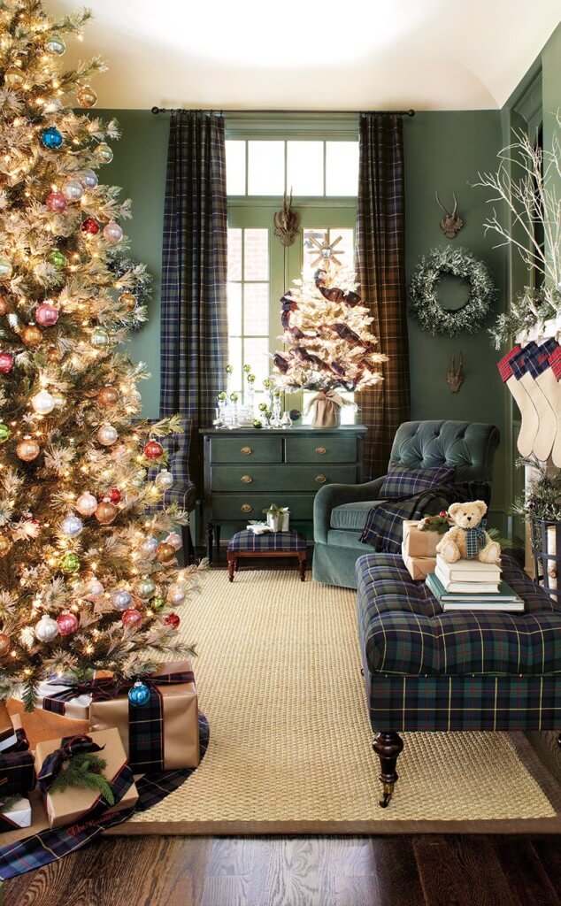 Living room checkered Christmas decor