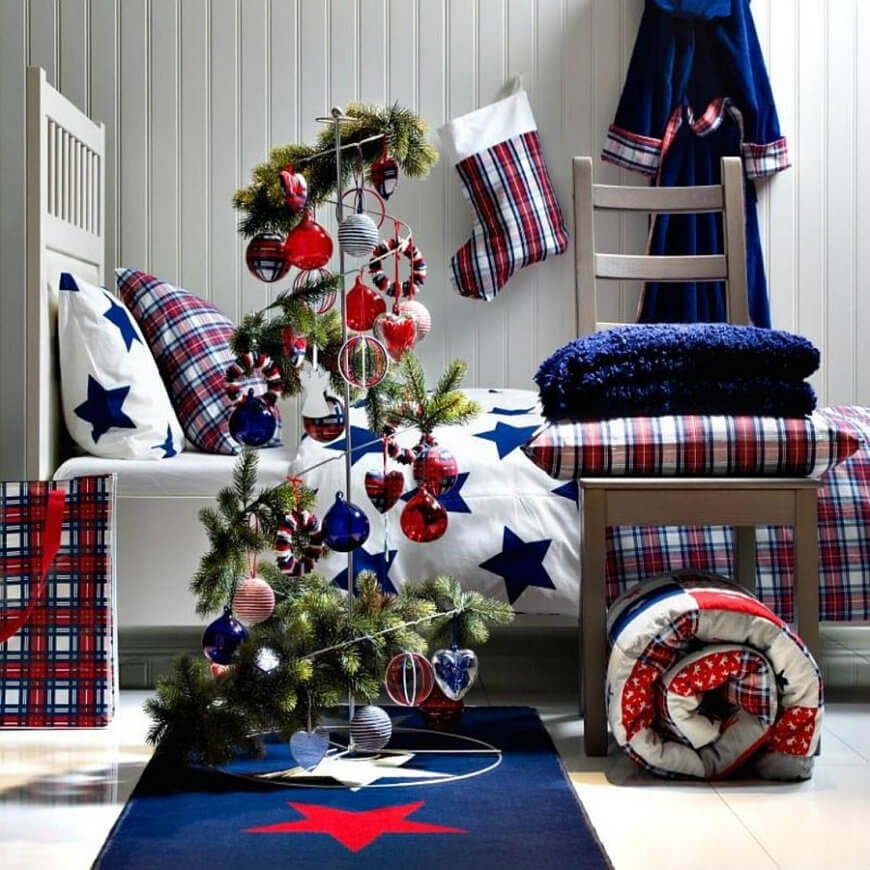 Christmas bedroom plaid decorations