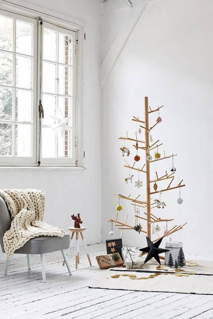 DIY wooden stick Christmas tree