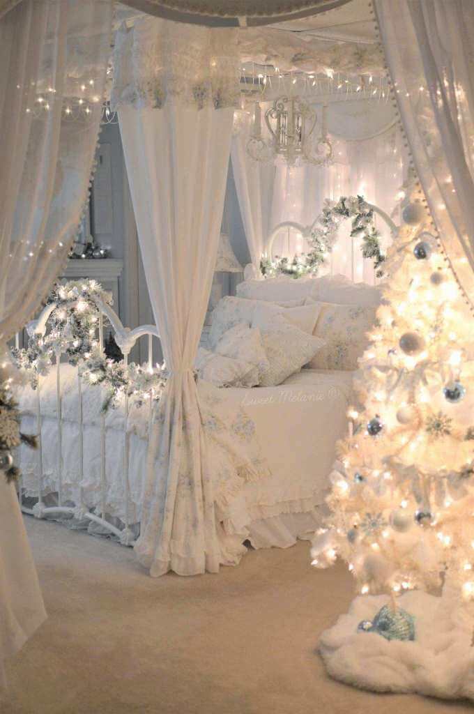 Canopy Bed Christmas Lights Decor