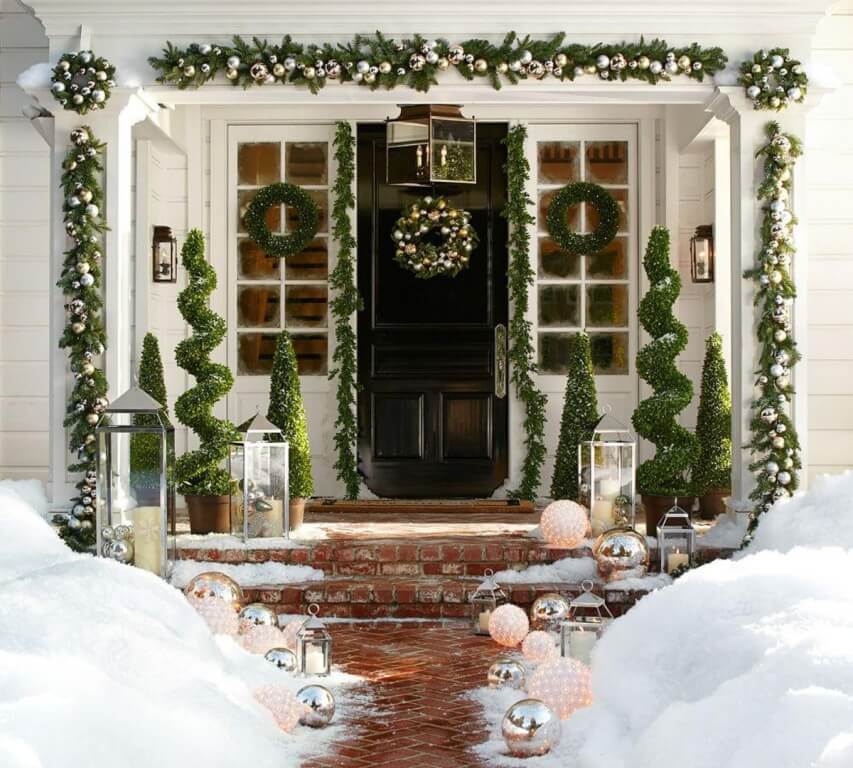 Unique Christmas decorations for the porch