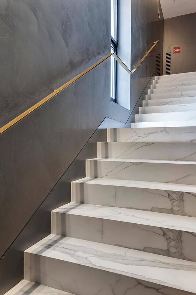 Attractive design of white marble stairs