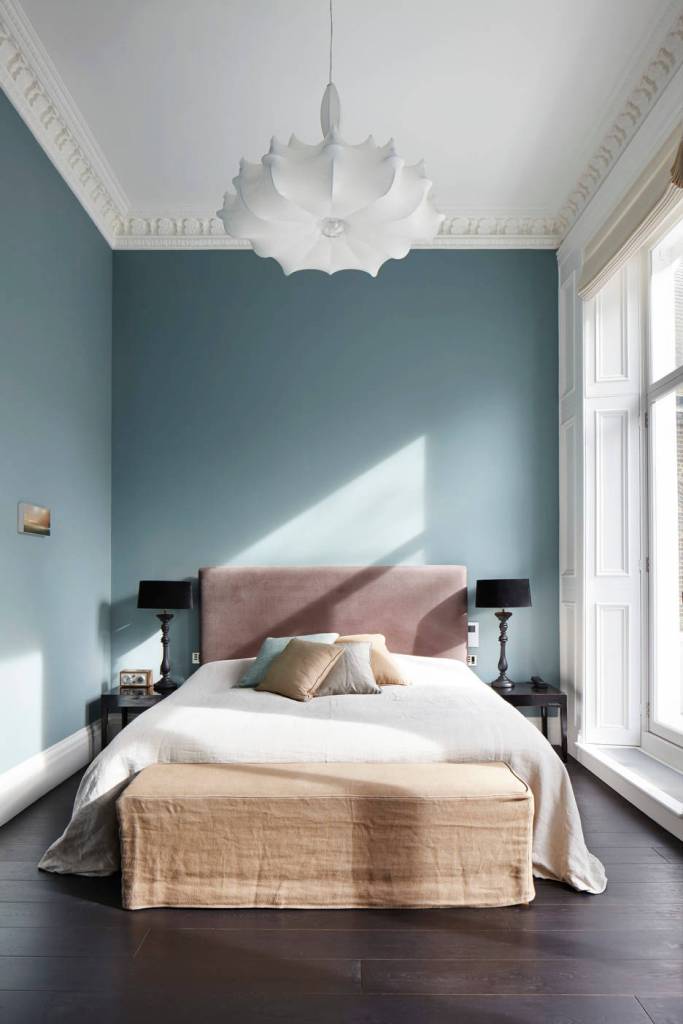 Peacefully neutral blue bedroom