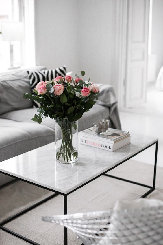 Marble, elegant coffee table