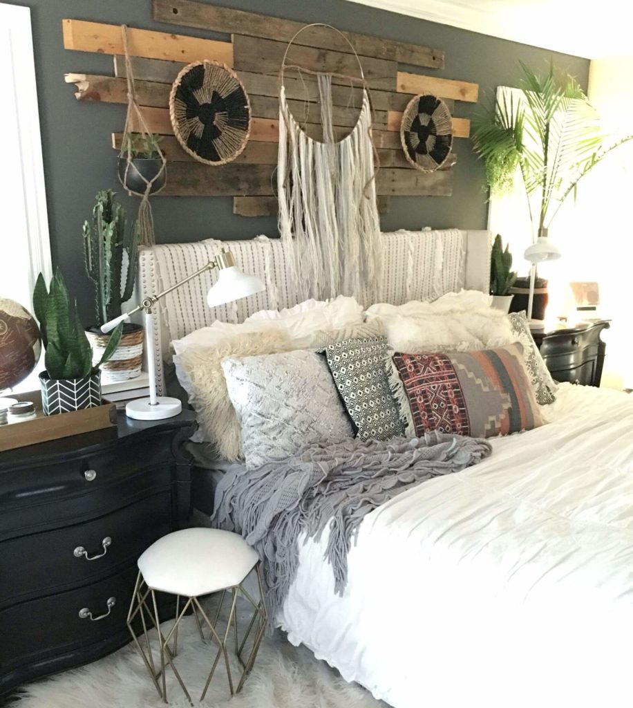 Bohemian style bedroom ideas