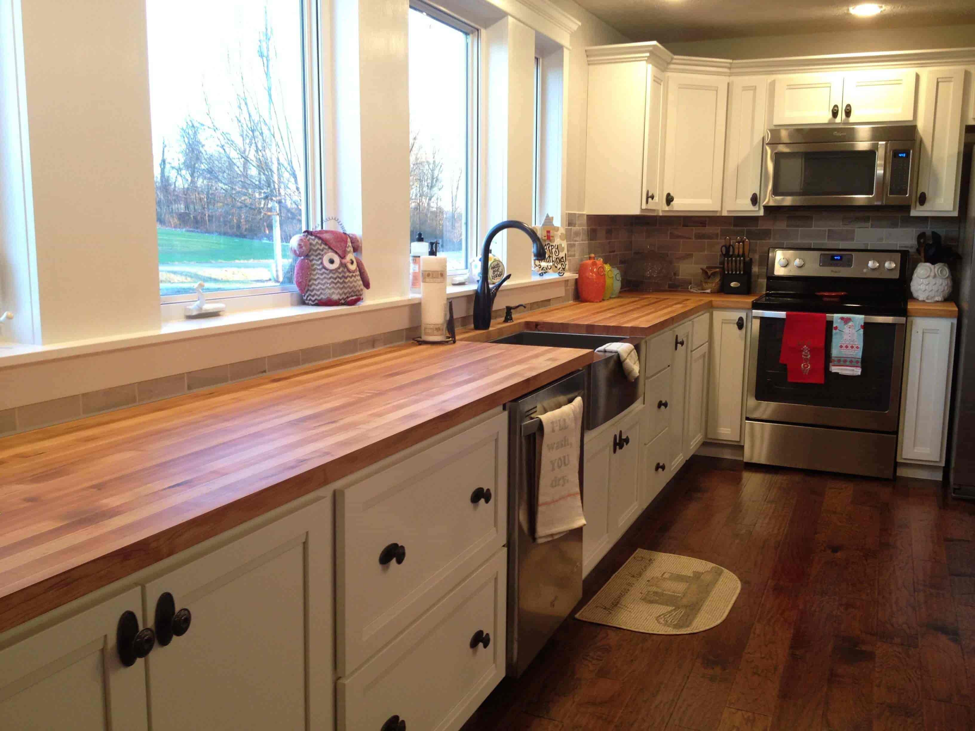 Use modern wooden countertops 