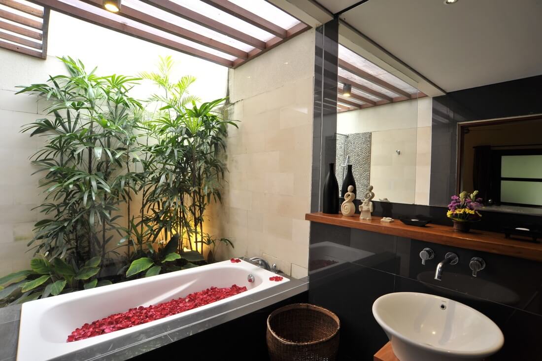 Tropical Bathroom Design 14