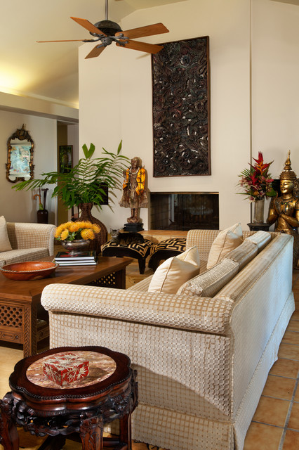26 Sleek and Comfortable Asian Inspired Living Room Ide