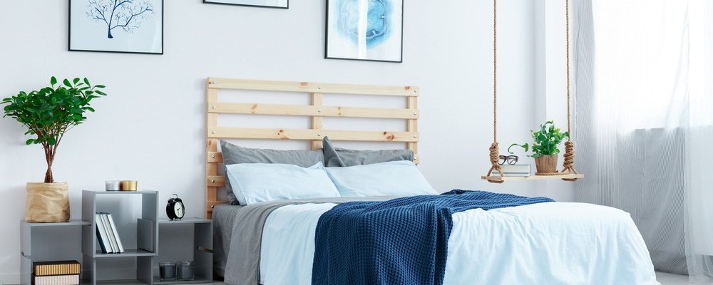 27 Simple Bedroom Organization & Storage Ideas (Including DIY .