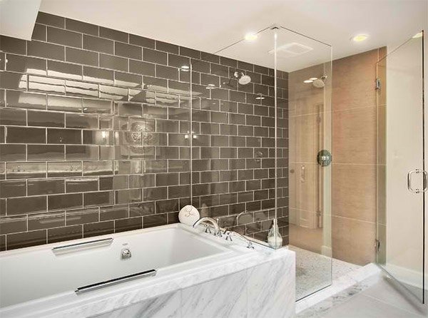 20 Beautiful Bathrooms Using Subway Tiles | Home Design Lov