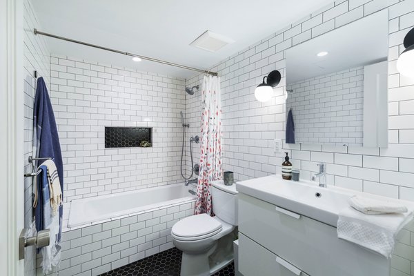 20 Beautiful Subway Tile Bathroom Ide