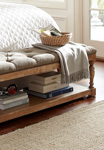 beautiful upholstered storage bench http://rstyle.me/n/qd39npdpe .