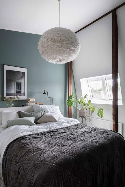 Transitional Color Palette, Ocean Blue and Bluish Gray Colors in .
