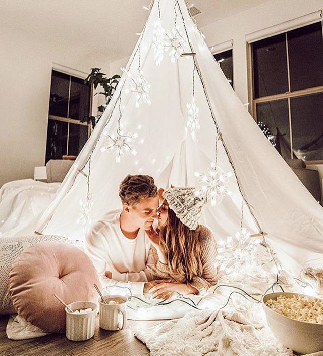 Top Romantic Bedroom Design Ideas For Couples - TheBuzzQue