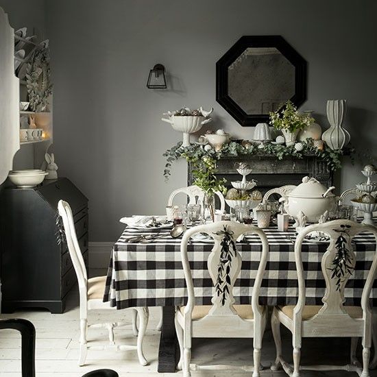 Black and white Christmas dining room | Black, white dining room .