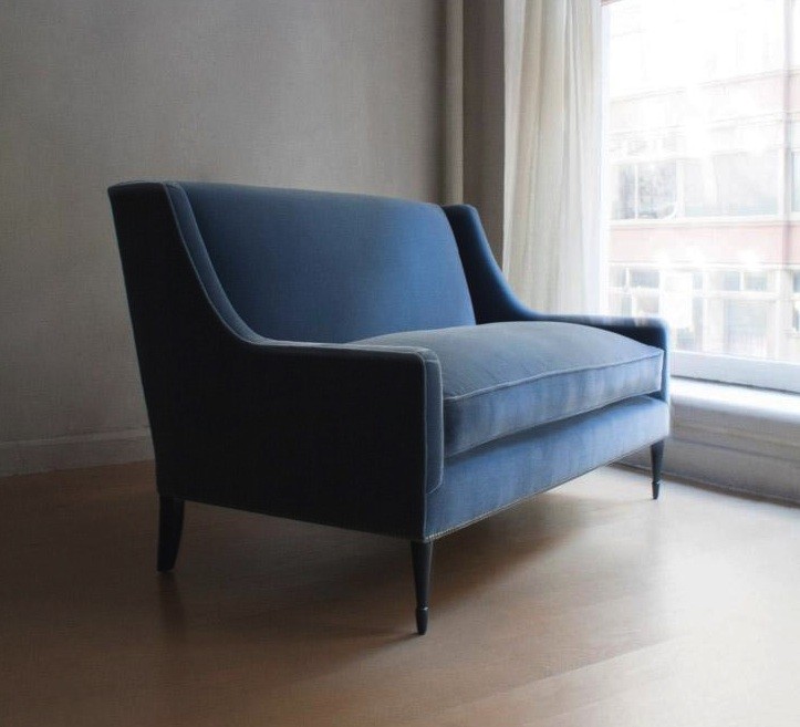 10 Easy Pieces: The Blue Velvet Sofa, Luxe Edition - Remodelis