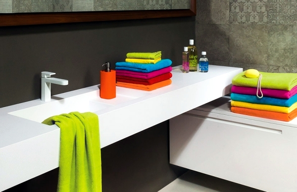 Bold colors in the bathroom – interior design ideas for .
