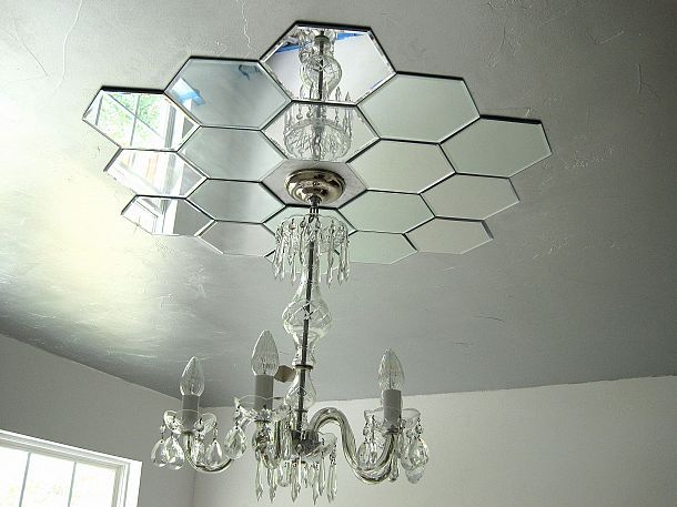 DIY Mirrored ceiling medallion | Mirror ceiling, Decor, Home dec