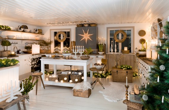 Stunning Christmas Kitchen Decor Ideas For The Holidays | family .