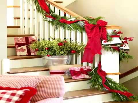 Christmas Stairs Decoration Ideas - YouTu