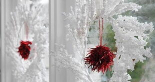 Elegant Christmas Window Décor Ideas | family holiday.net/guide to .