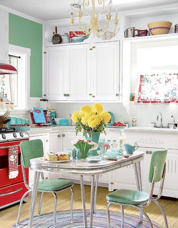 6 Colorful Kitchens We Love | Diner decor, Kitchen styling .