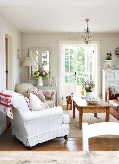 Country Cottage Decorating Ideas With White & Brown Accents .