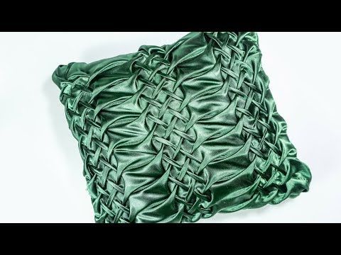 DIY Pillowcases for Home Decor: Canadian Smocked Design|HandiWorks .