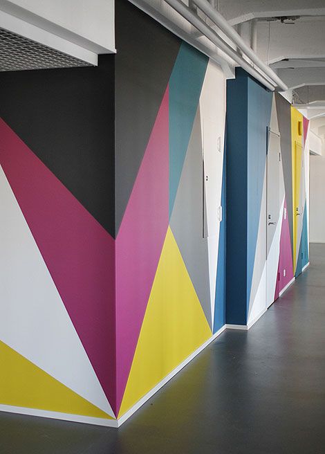 Colorful walls #geometric | Wall design, Geometric wa