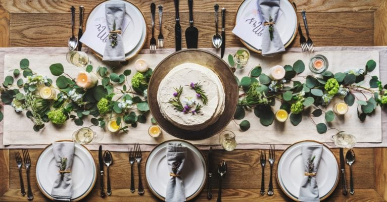dinner party table setting ideas | Maxwell Scott Ba