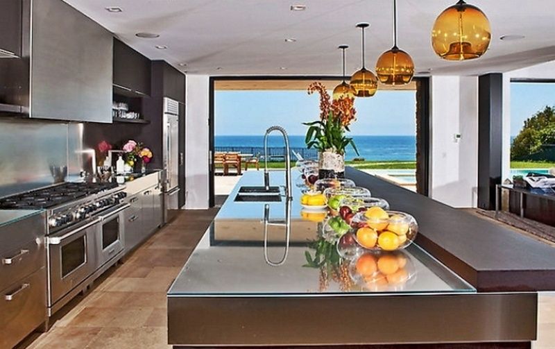 Kitchen View of Dream Beach House | Kitchen models, Kitchen island .