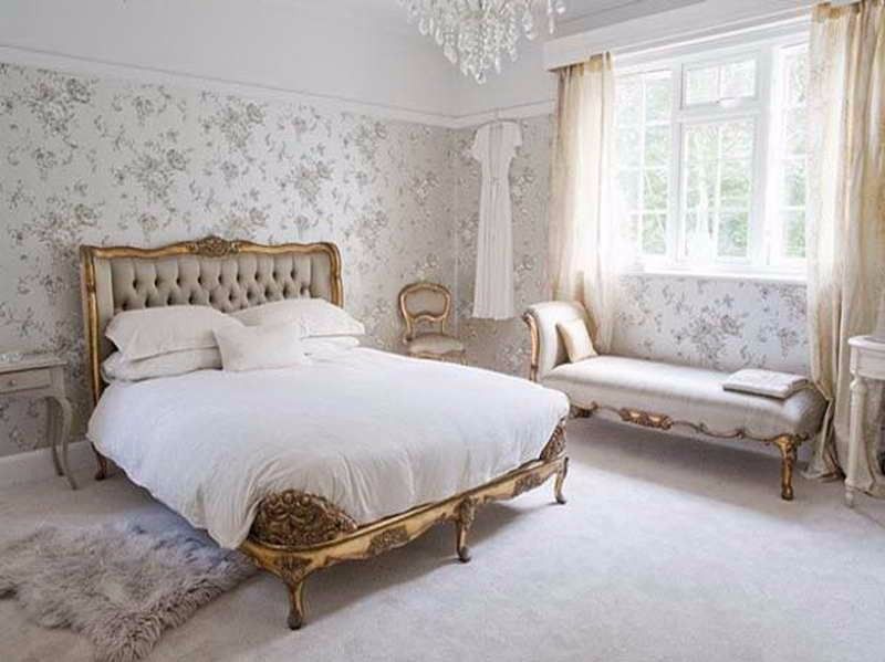 10 French Style Master Bedrooms. french-style-bedroom-inspiration .