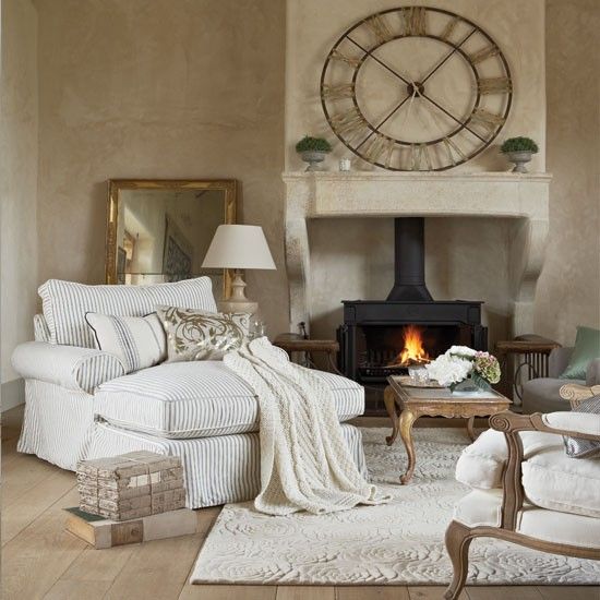 Cosy French-style living room | French living rooms, Living room .
