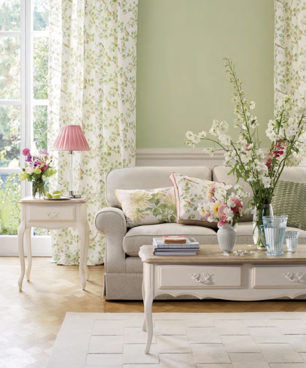 Buzzing with life: fresh living room decorating ide