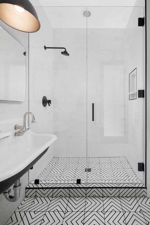 Black and White Geometric Floor Tiles - Transitional - Bathro