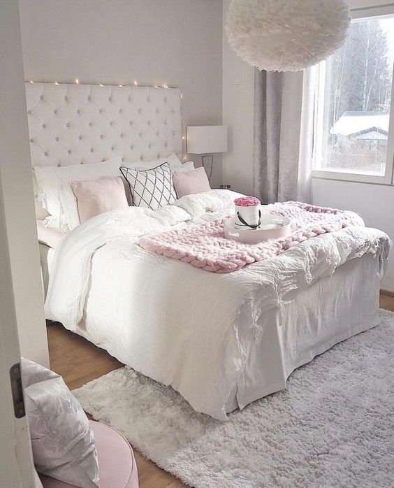 38 Cute and Girly Bedroom Decorating Tips for Teenagers | Small .