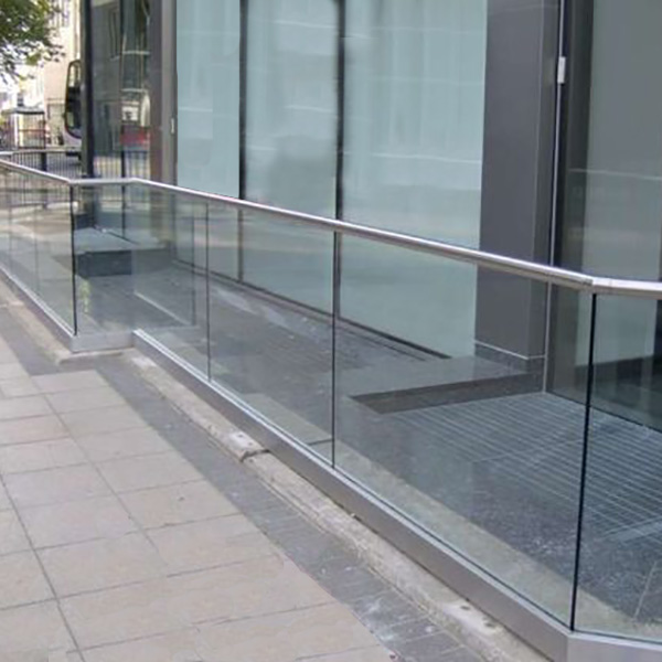 Glass Balustrades Made to Measure in Kent | Bespoke Gla