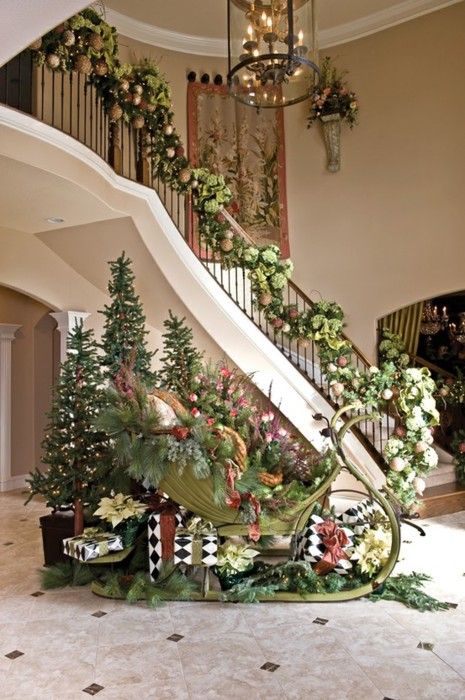 Christmas Decorating Inspiration | Christmas staircase, Christmas .