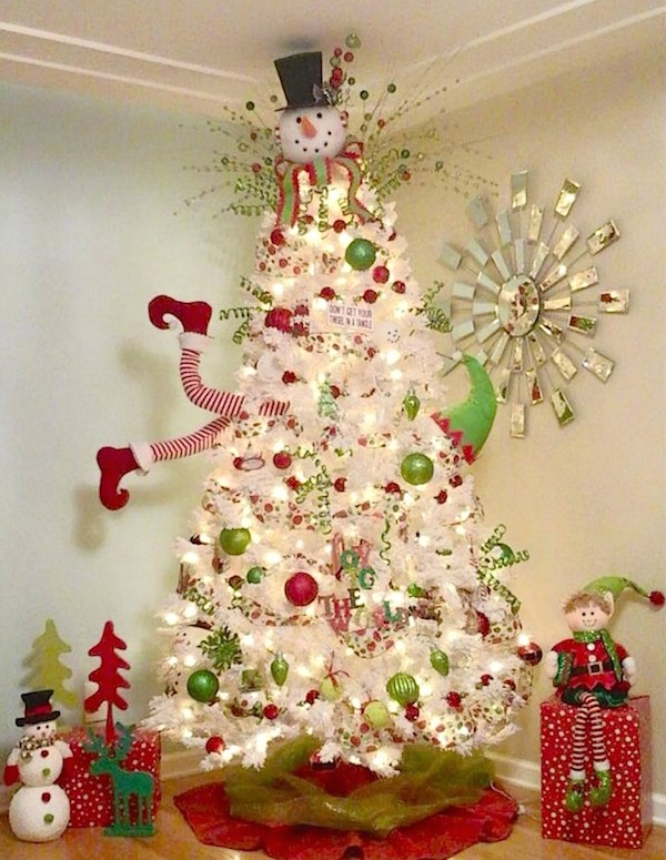 30 Gorgeous Christmas Tree Decorating Ideas You Should Try This Ye