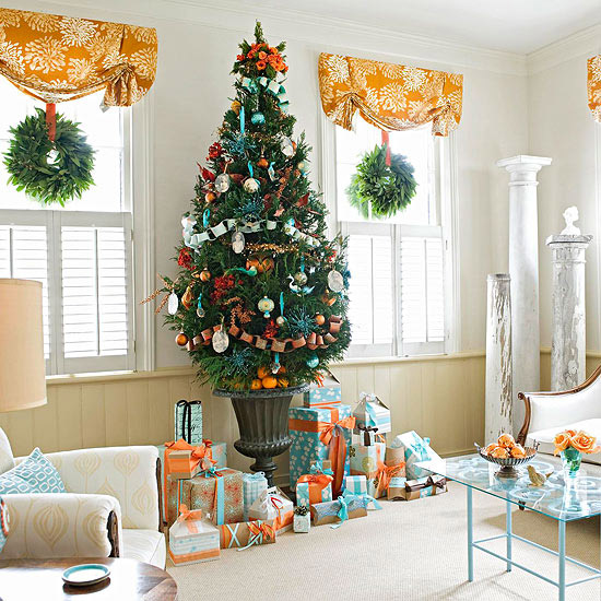 Four Ways of Decorating Your Living Room for Christm