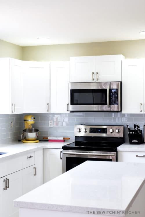 Image result for stellar snow quartz white cabinets | Diy kitchen .