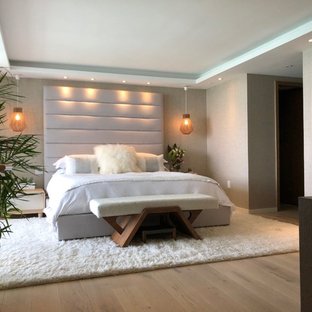 75 Beautiful Modern Bedroom Pictures & Ideas | Hou