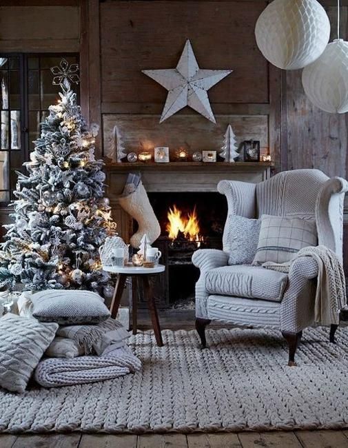 Black and White Christmas Tree Decorating Ideas | Christmas living .